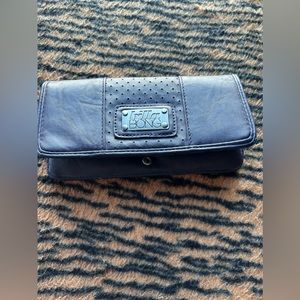 Billabong women’s purple pleather wallet